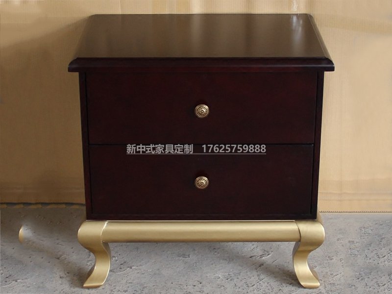 新中式床頭柜
